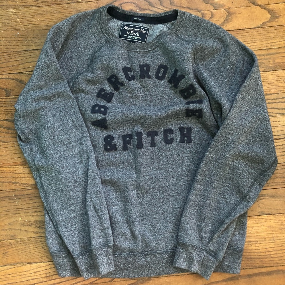 Men’s Abercrombie & Fitch sweatshirt